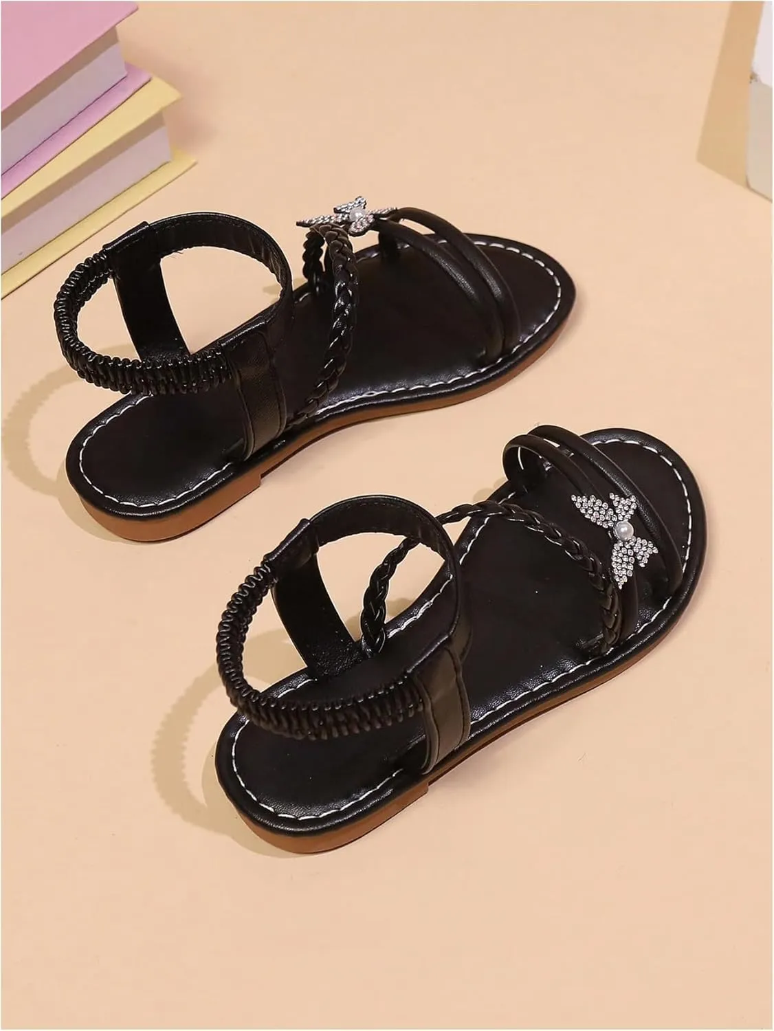 OYOANGLE Girl's Butterfly Decor Strappy Flat Sandals Open Toe Ankle Strap Leather Sandal