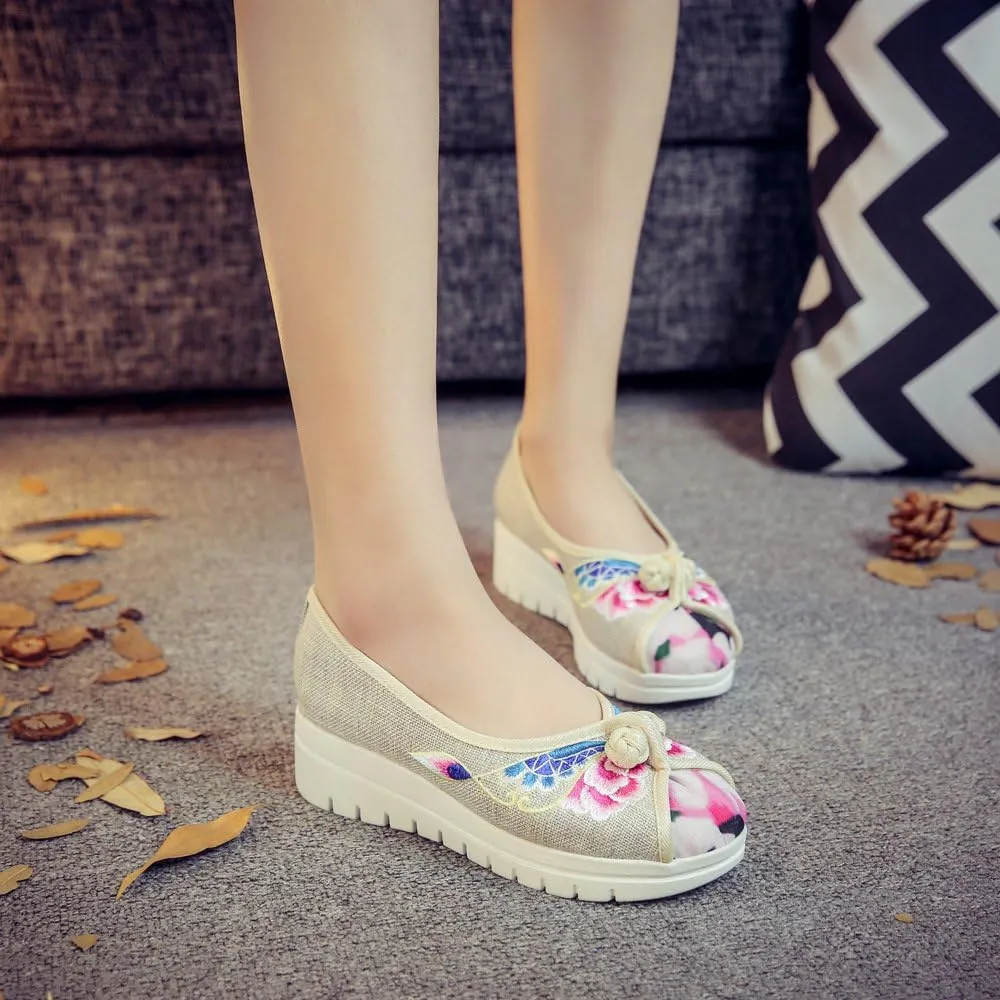Qhome Women's Floral Embroidery Frog Linen Comfortable Casual Walking Canvas Loafers Shoes