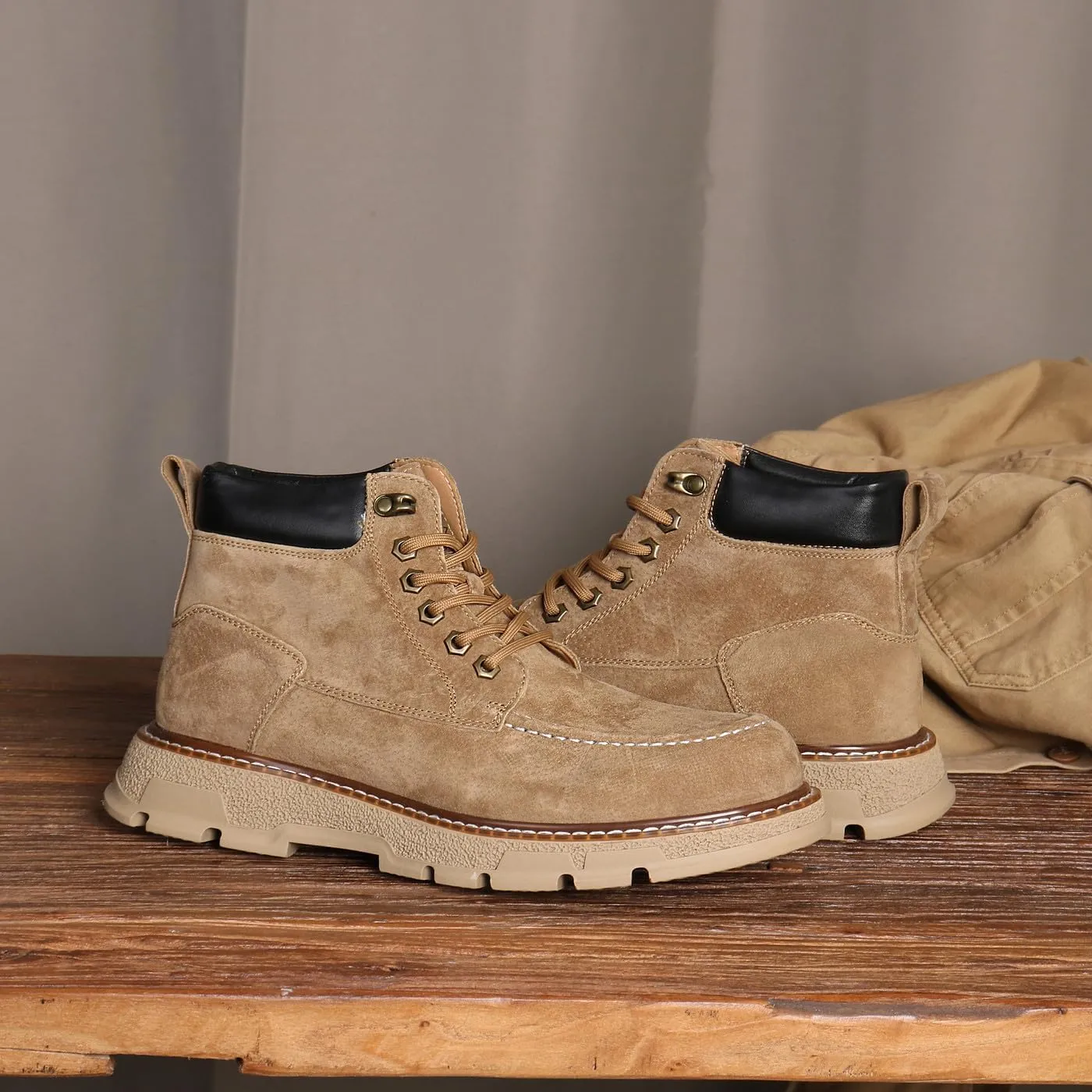 Santimon Men's Suede Moc Toe Ankle Hiking Boots, Lace Up, Anti-Slip Rubber Sole, Casual Sports Boots for Men