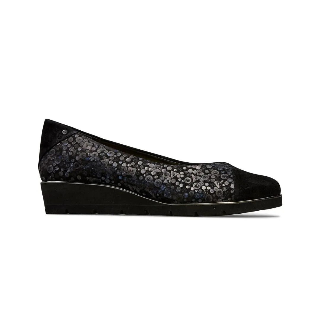 Van Dal Munro Pumps - Black Sequin