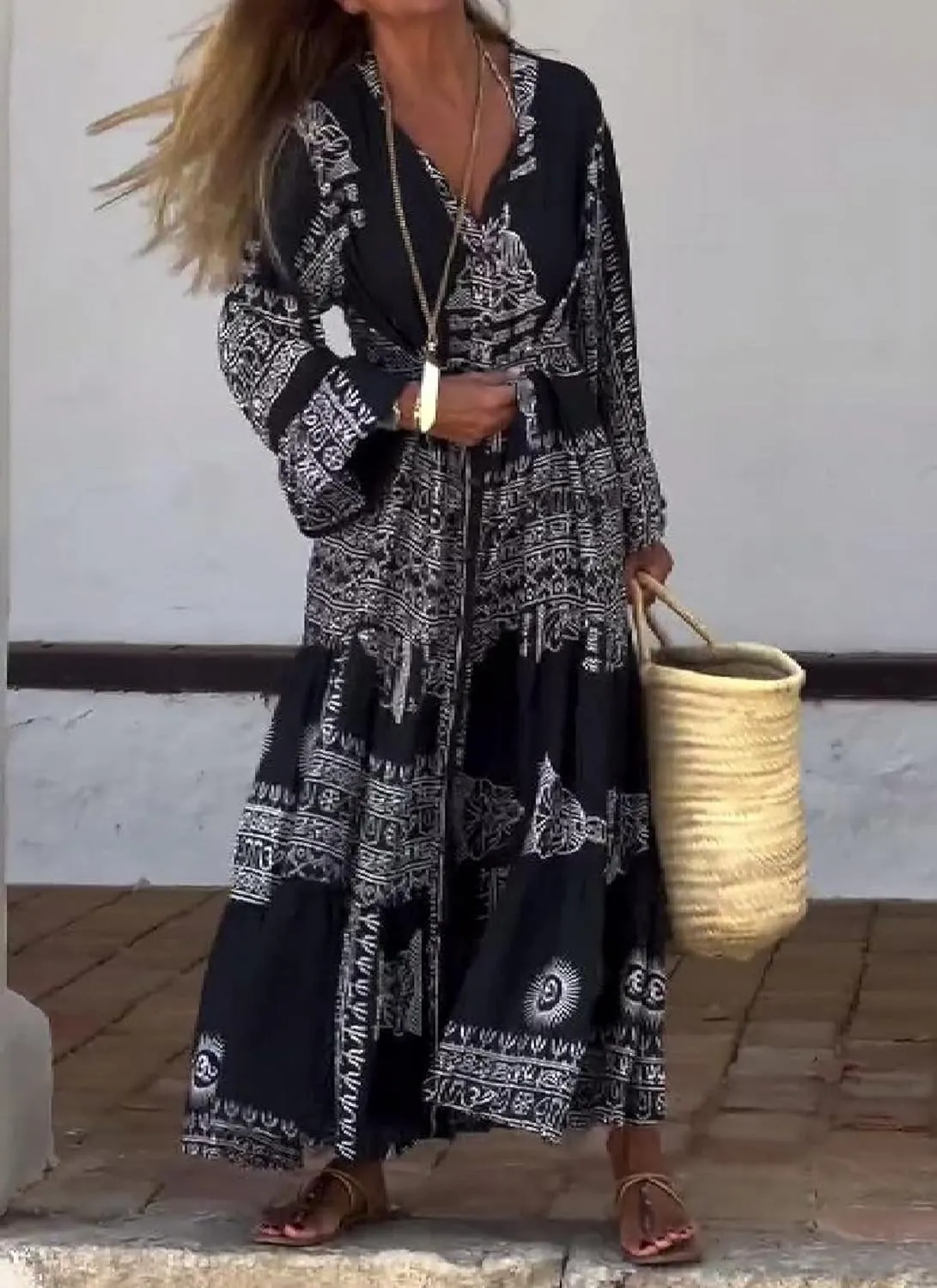 Women Casual Bohemian Print Dress V Neck Bell Sleeve 2025 Summer Shift Casual Loose Flowy Trendy Maxi Dress