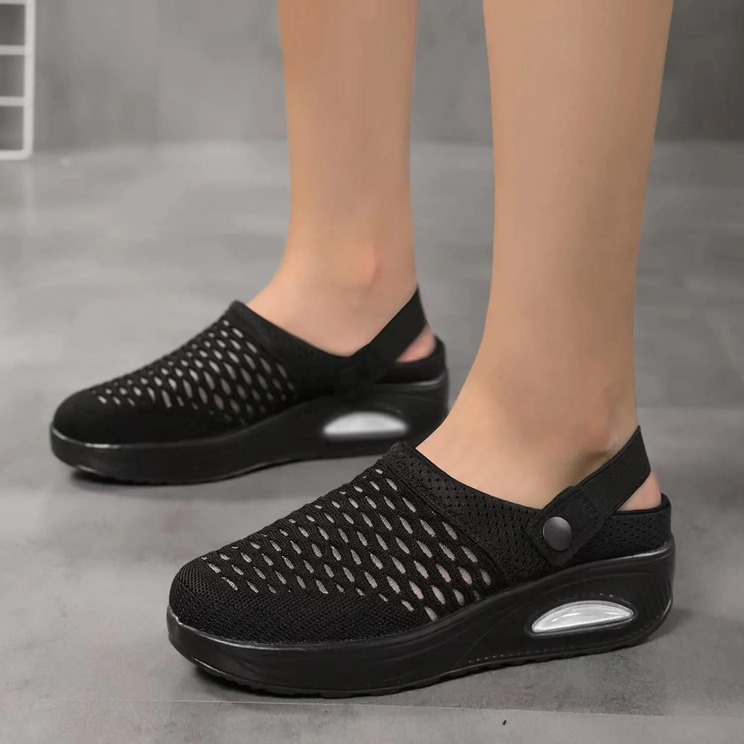 Womens Sandals Air Cushion Mules with Breathable Mesh Adjustable Back Strap Lightweight Platform Clogs for Summer Beach Walking Casual Sandals Outdoor Travel Non Slip Comfort with Arch Support 2025