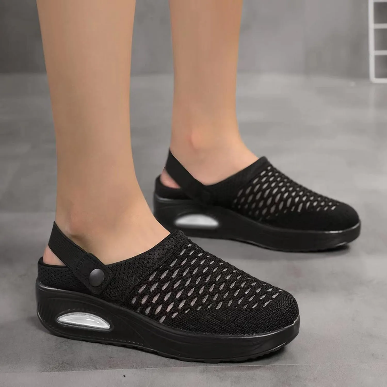 Womens Sandals Air Cushion Mules with Breathable Mesh Adjustable Back Strap Lightweight Platform Clogs for Summer Beach Walking Casual Sandals Outdoor Travel Non Slip Comfort with Arch Support 2025