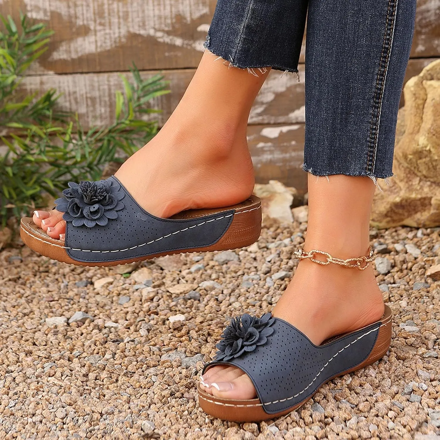 Women's Sandals Flower Hollow out Wedge Sandals Casual Summer Slip on Slippers Open Toe Platform Sandals2